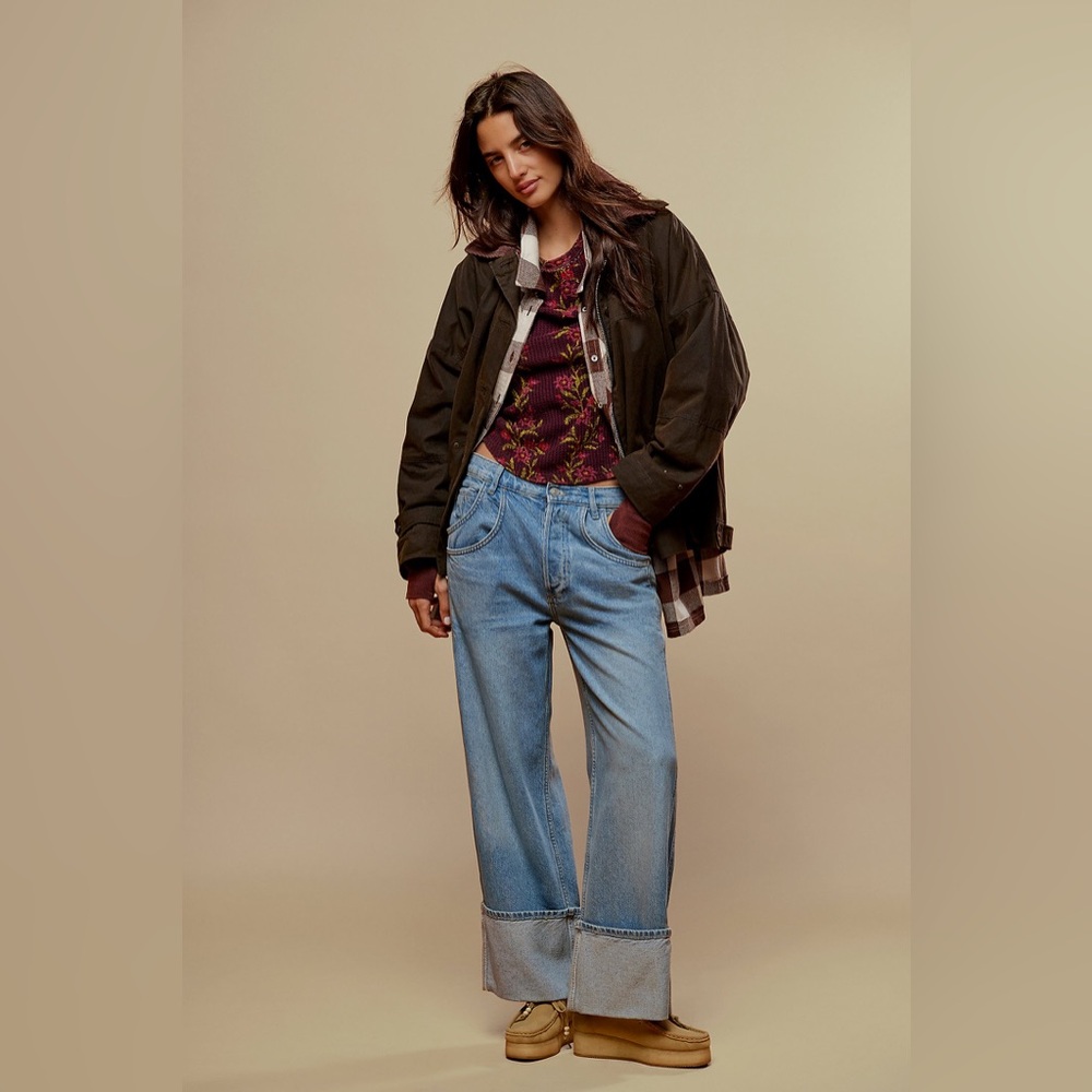 Final Countdown Mid Rise Jeans in To The Wire 
FREE PEOPLE • 28